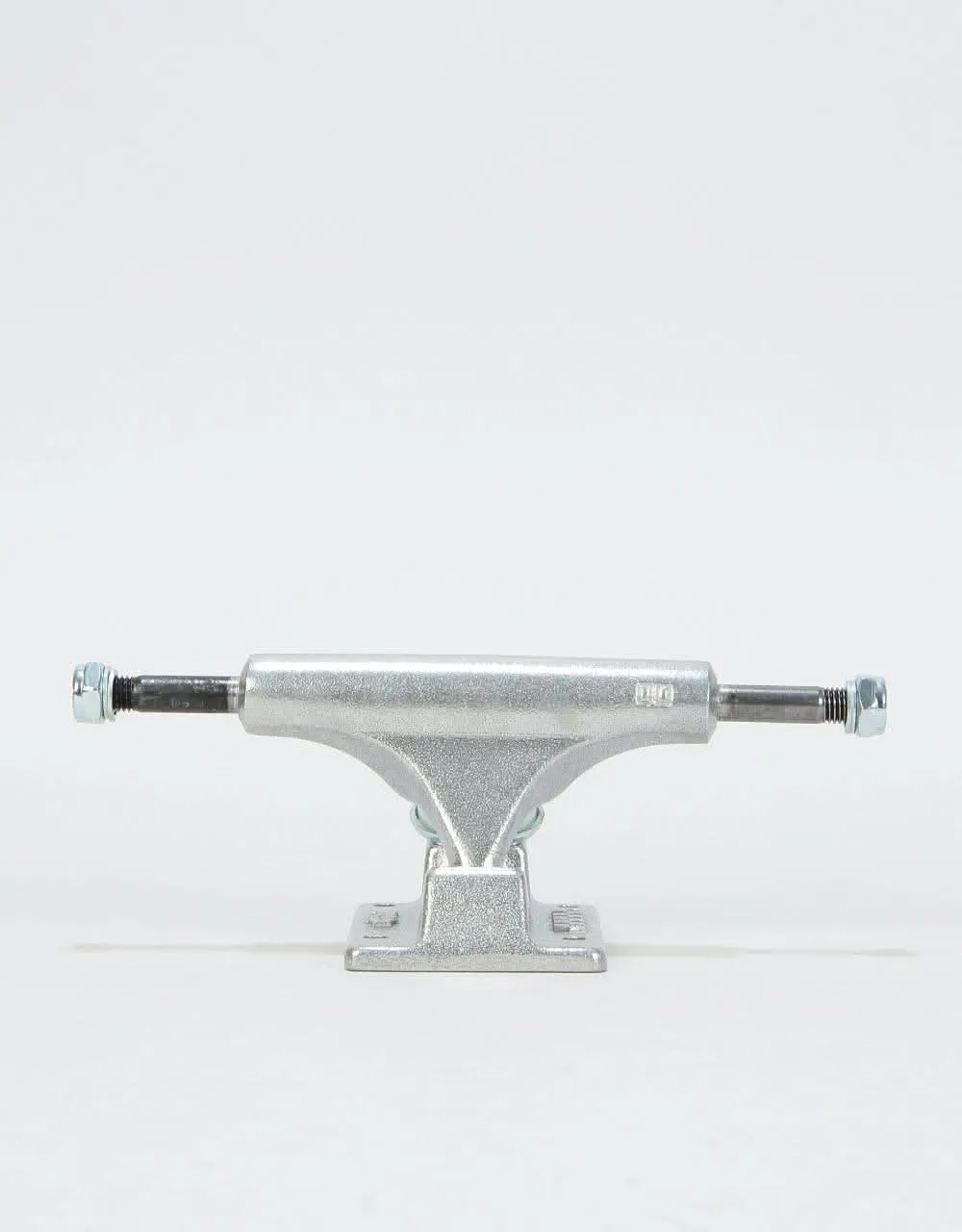 Ace 00 Classic Skateboard Trucks (Pair)