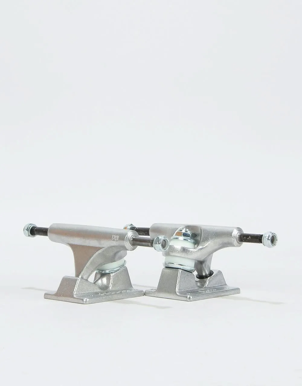 Ace 00 Classic Skateboard Trucks (Pair)