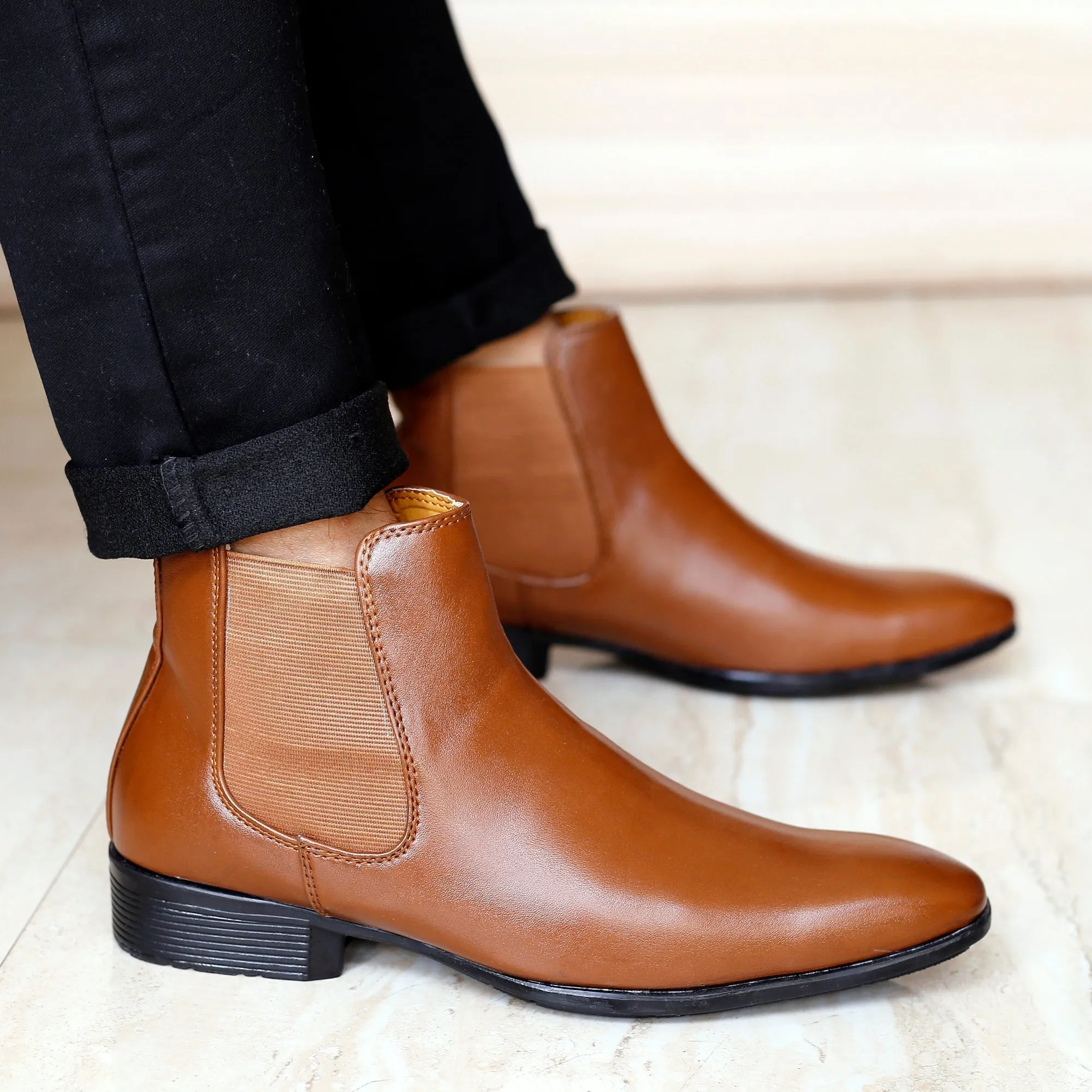 Bxxy's Stylish Chelsea Boots for Men