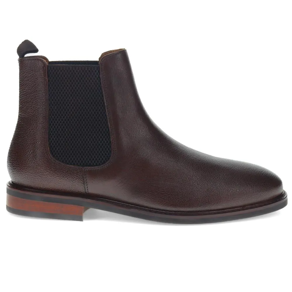 Debden Leather Chelsea Boots - DEBDEN / 320 461