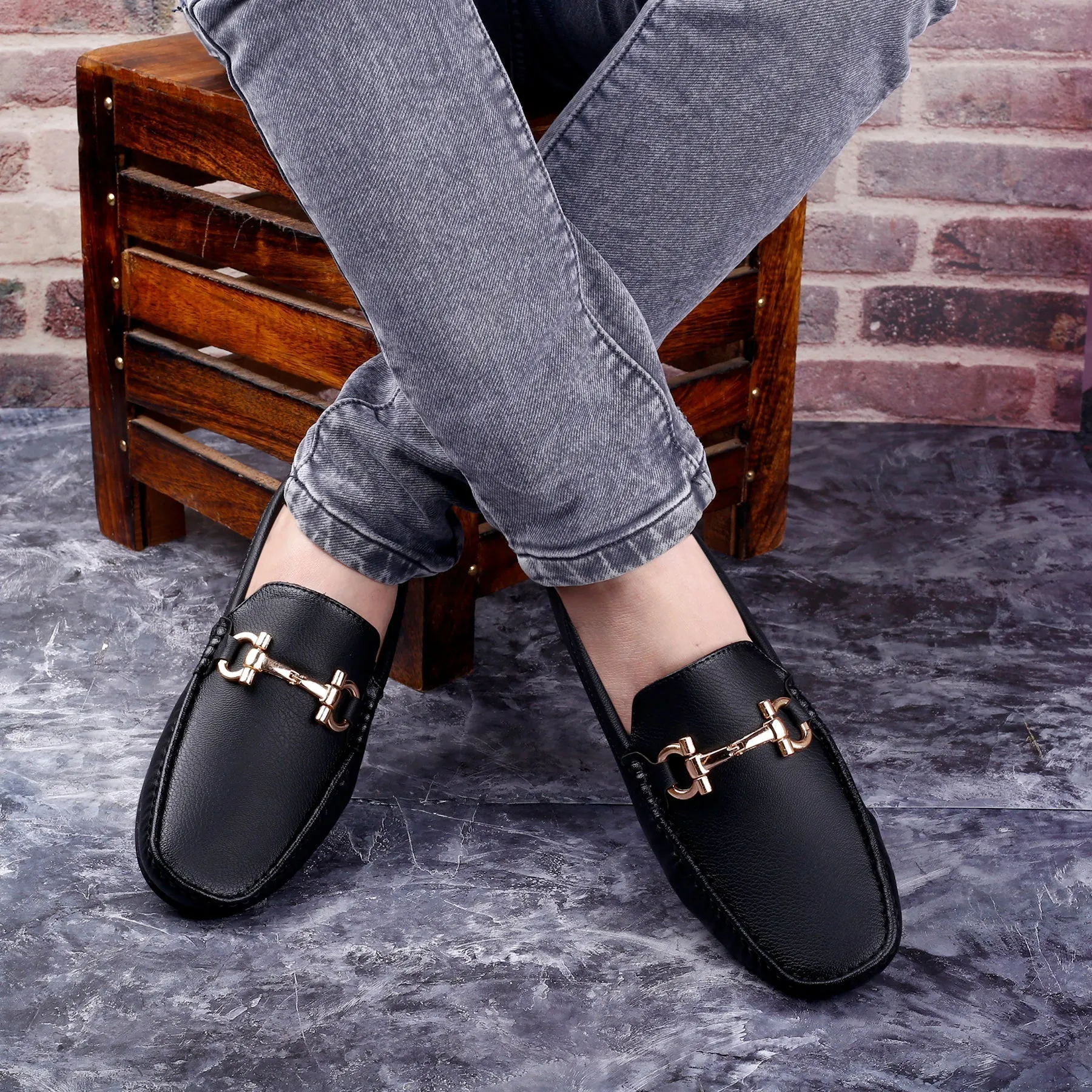 Men's Faux Leather Slip-on Loafers