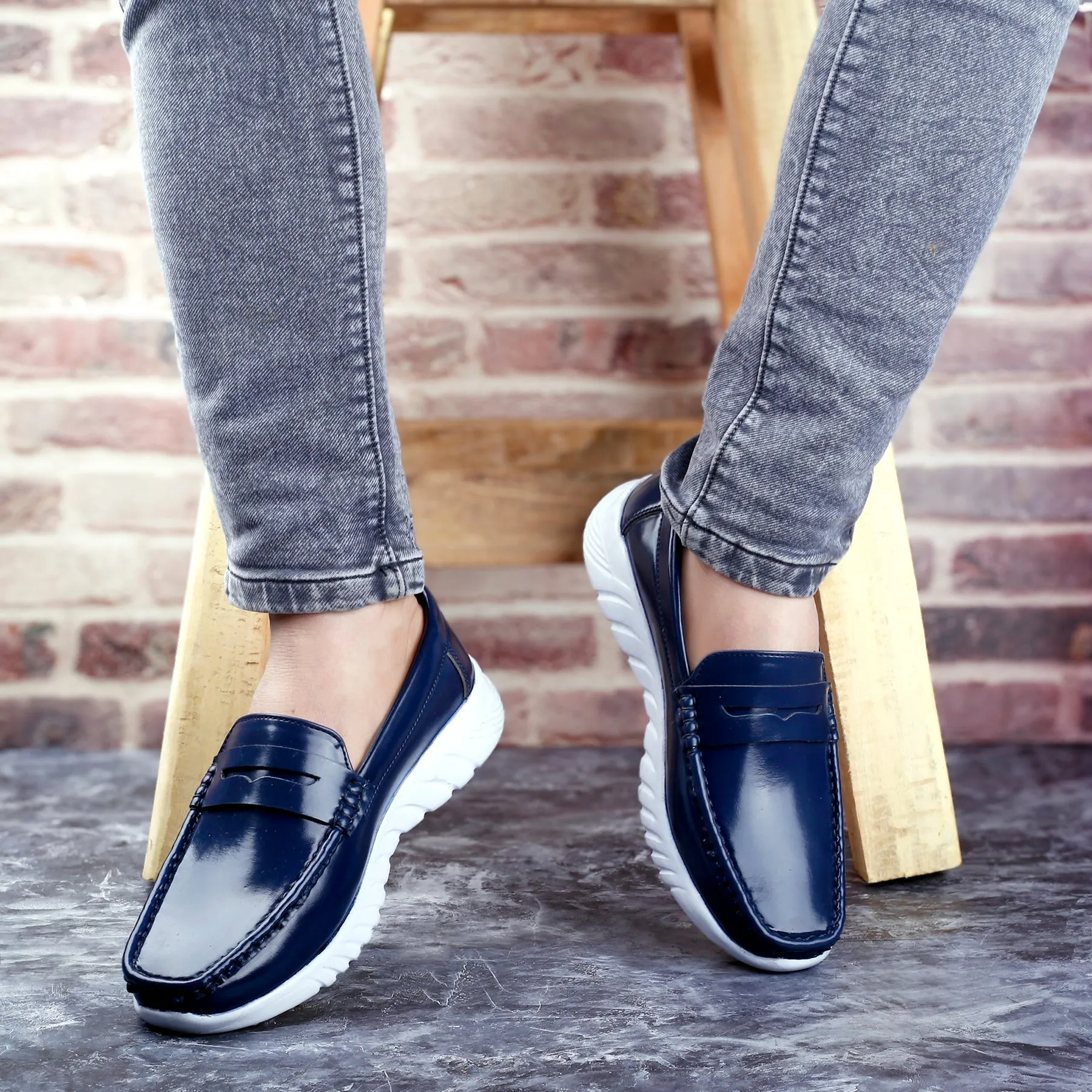 Men's High-end Fashionable Casual Slip-On Loafers Shoes