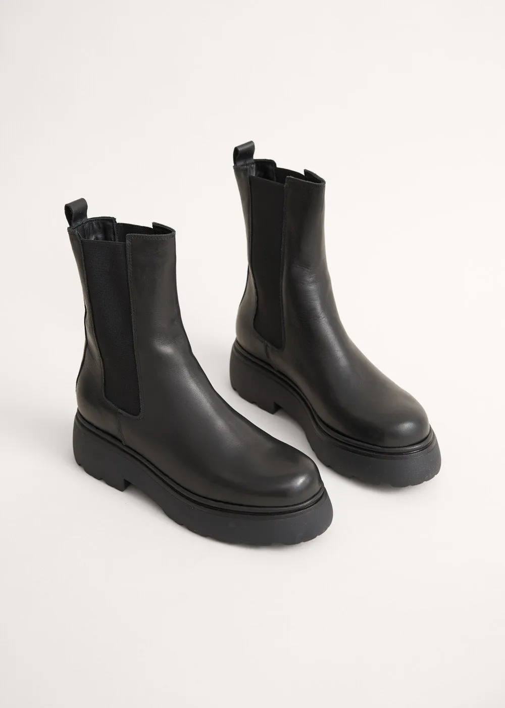 NELL CHELSEA BOOT - BLACK