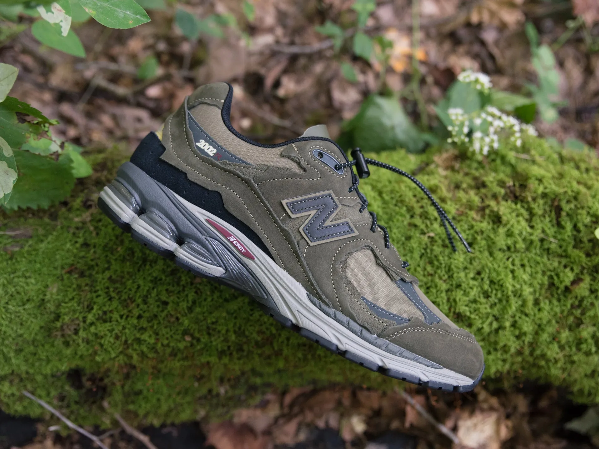 New Balance 2002R 'Dark Moss'